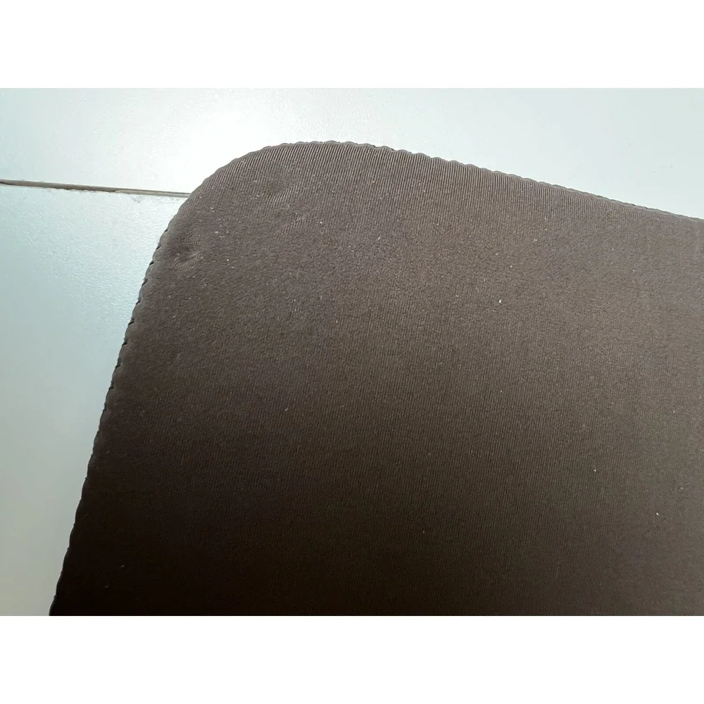 TUMI  Neoprene Tablet-Device-Cover-Padded Sleeve- Zipper Pull- 11